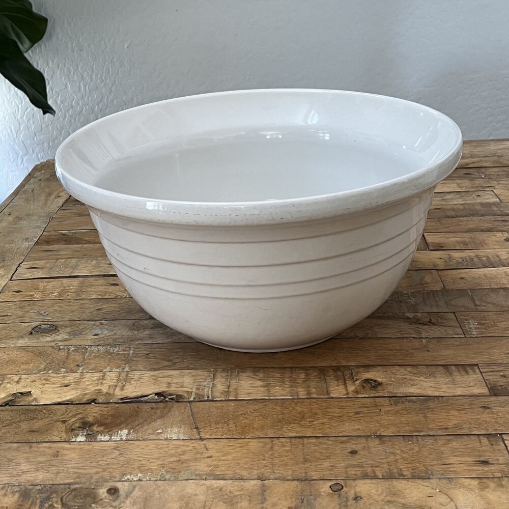 Friendship Pottery FP USA Roseville Ohio Stoneware Bowl 8 qt